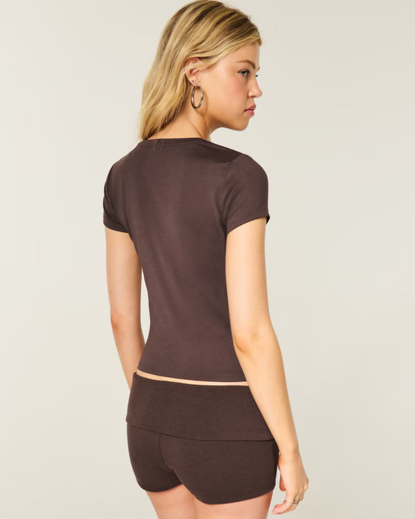 Hollister - Smooth Seamless Fabric Crew Baby Tee