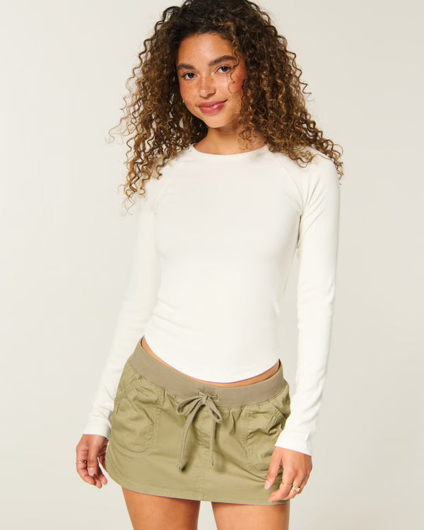 Hollister - Long-Sleeve Raglan Graphic Tee