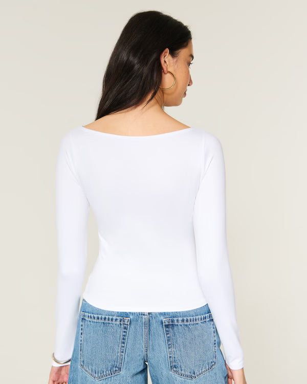 Hollister - Soft Stretch Seamless Fabric Slash-Neck Top