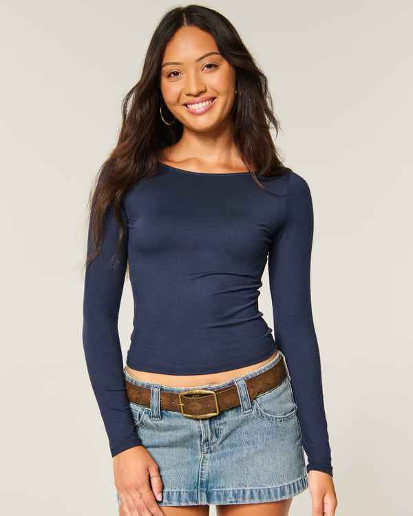 Hollister - Soft Stretch Seamless Fabric Slash-Neck Top