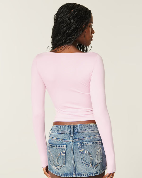 Hollister - Soft Stretch Seamless Fabric Slash-Neck Top