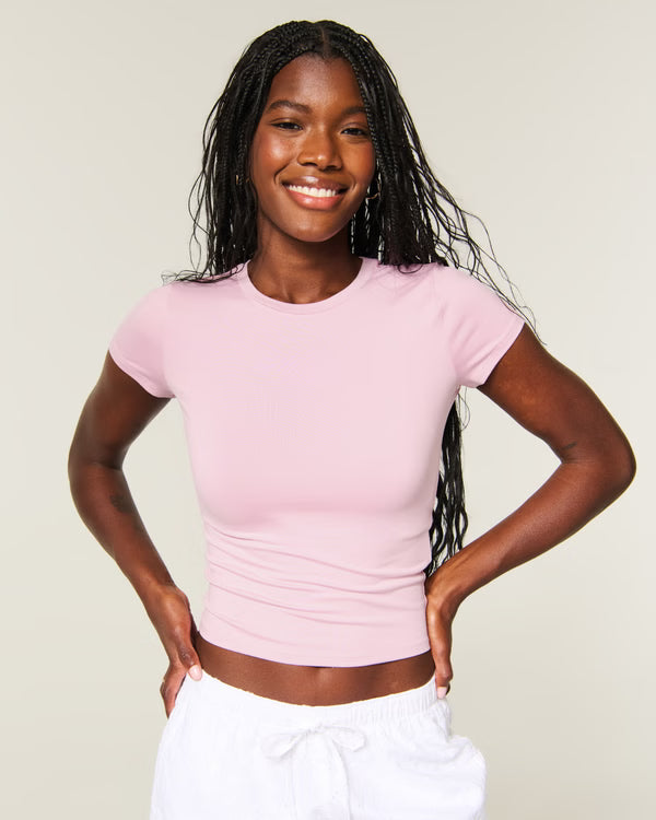 Hollister - Smooth Seamless Fabric Crew Baby Tee