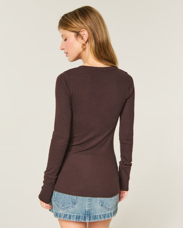 Hollister - Icon Henley