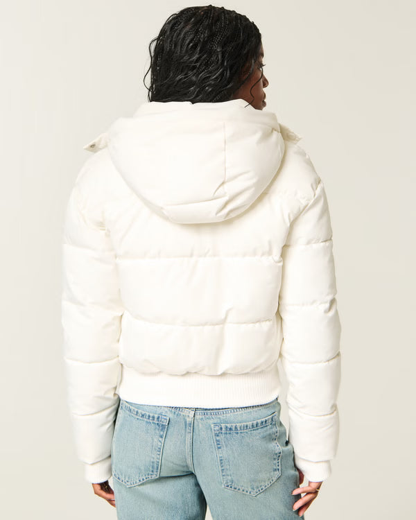Hollister - Feel Good Puffer Jacket
