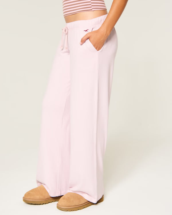 Hollister - Ultimate Cosy Wide Leg Trousers