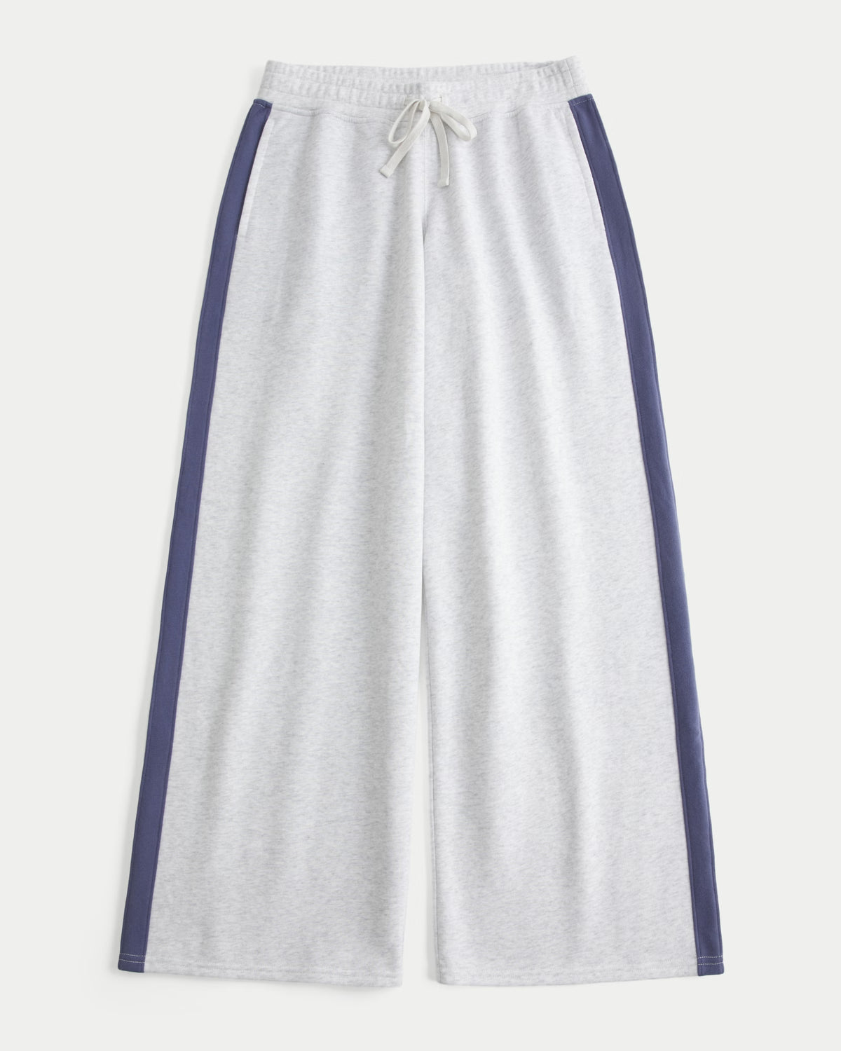 Hollister - Feel Good Low-Rise Side Stripe Baggy Sweatpants