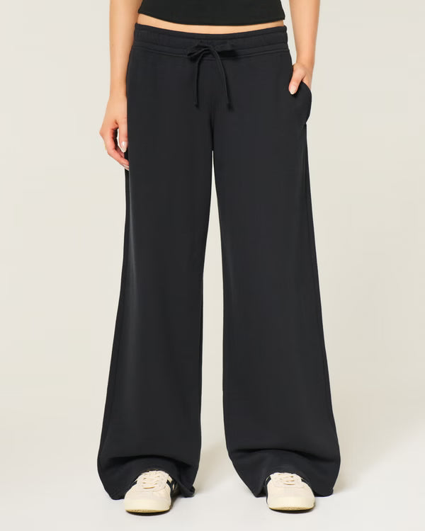 Hollister - Hollister Feel Good Low-Rise Baggy Sweatpants