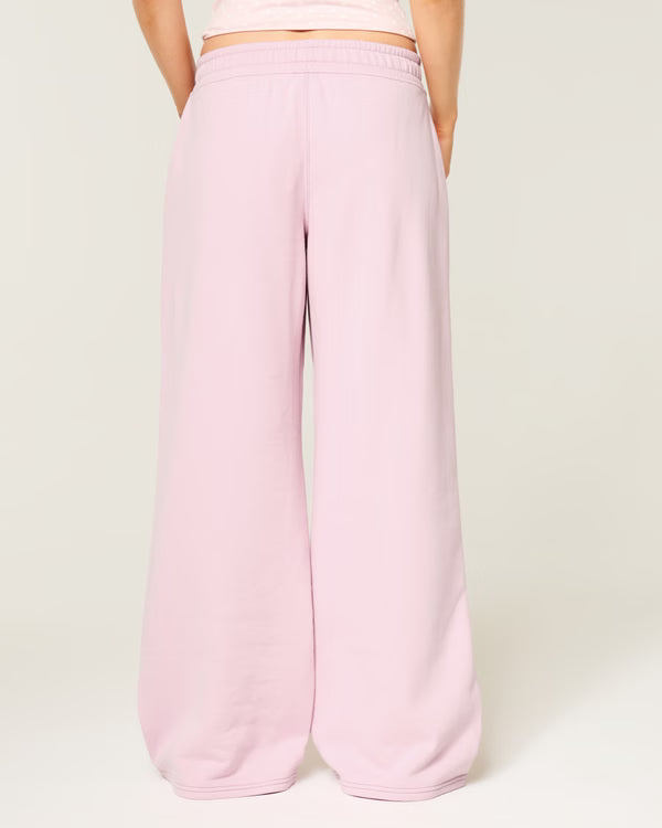 Hollister - Hollister Feel Good Low-Rise Baggy Sweatpants