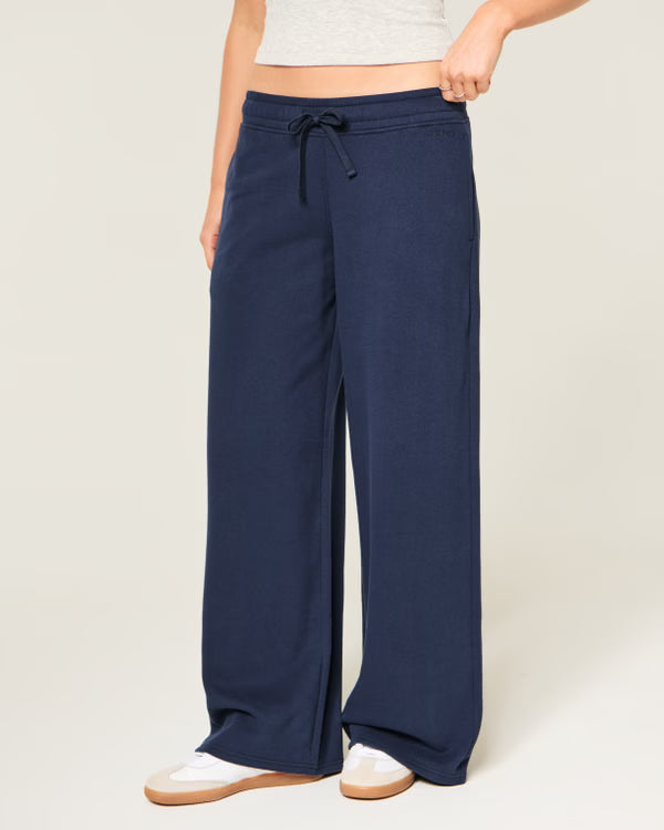 Hollister - Hollister Feel Good Low-Rise Baggy Sweatpants