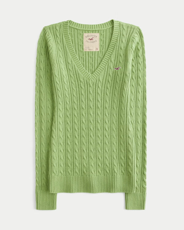Hollister - Ivy Cable-Knit V-Neck Sweater