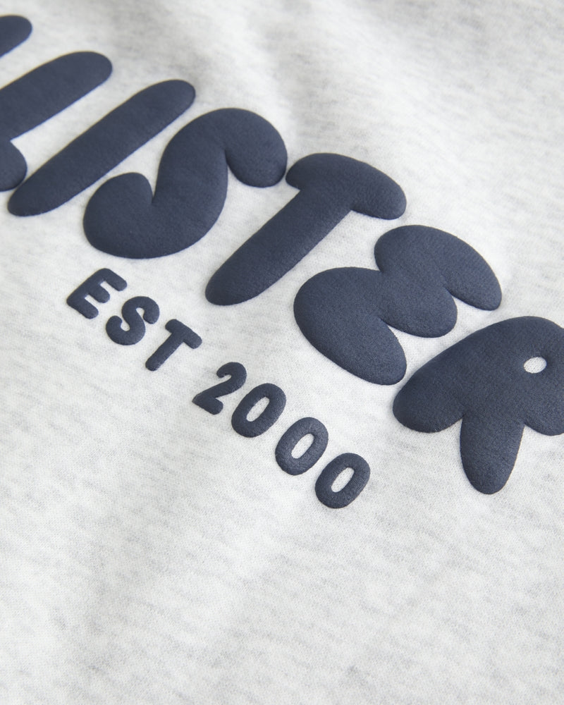 Hollister - Feel Good Oversized Logo Graphic Hoodie