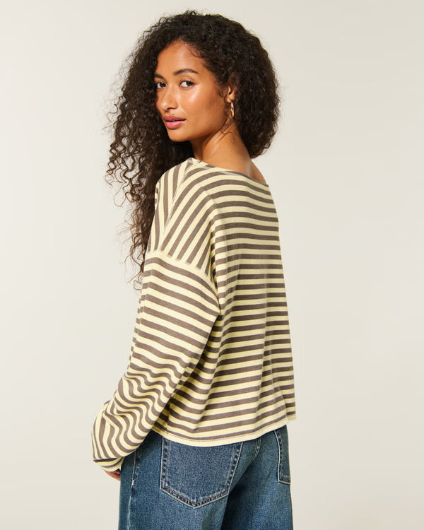 Hollister - Easy Off-the-Shoulder Leopard Print Terry Sweatshirt