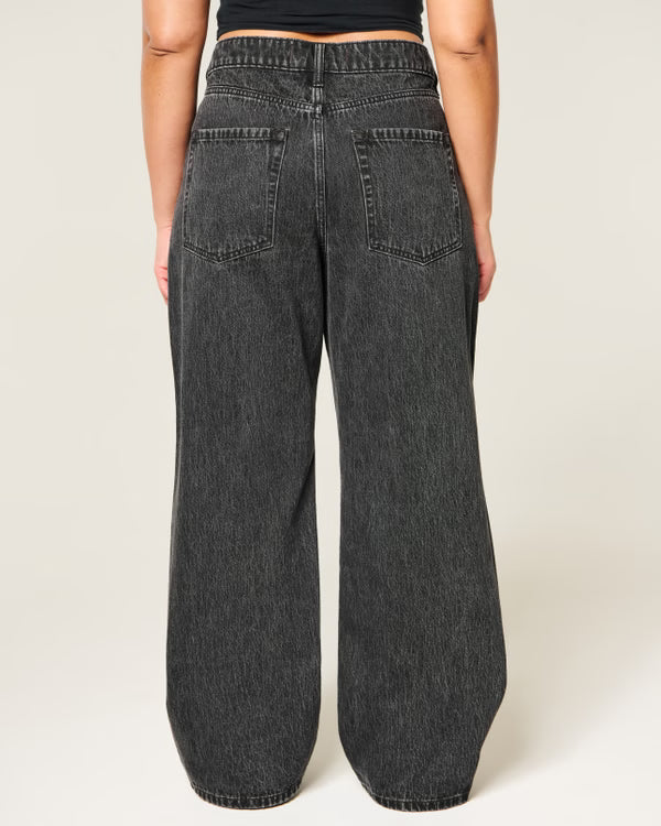Hollister - Curvy High-Rise Baggy Jeans