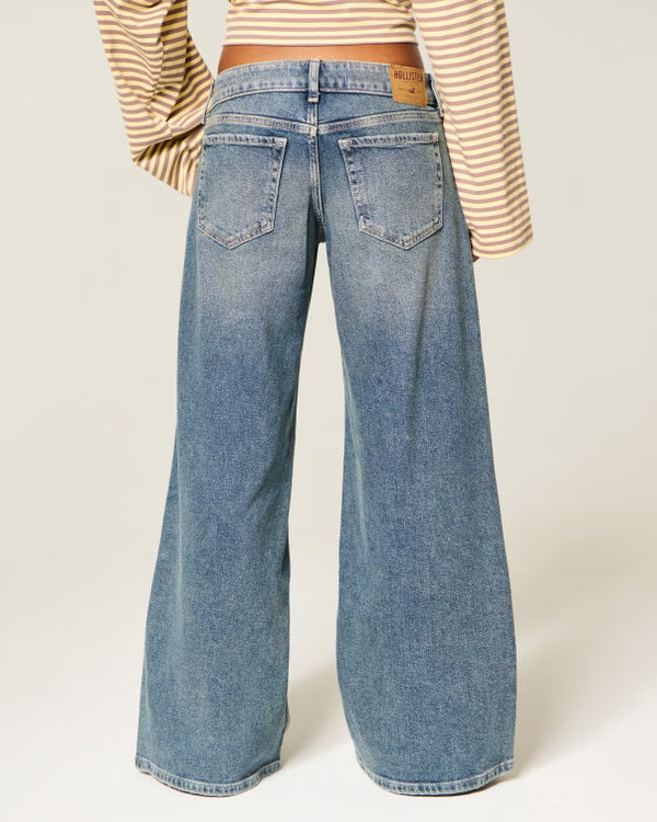 Hollister - Ultra Low-Rise Distressed Wide-Leg Jeans