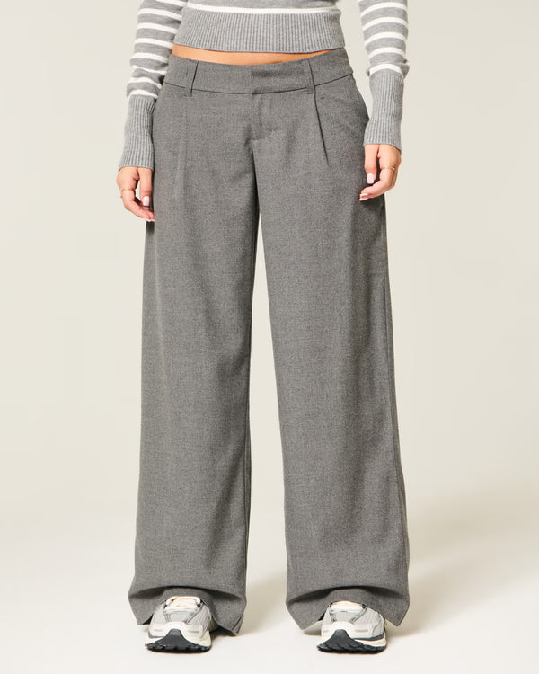Hollister - Livvy Ultra Low-Rise Super Baggy Pants