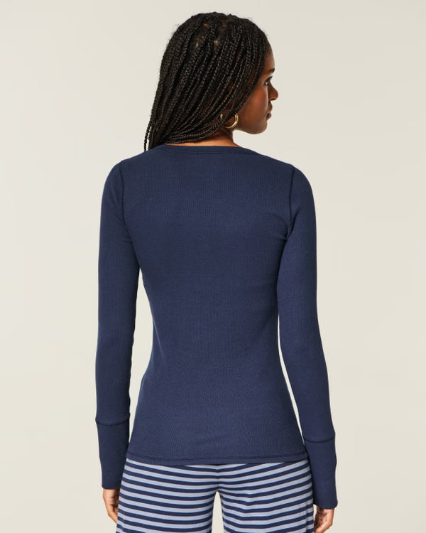Hollister - Icon Henley