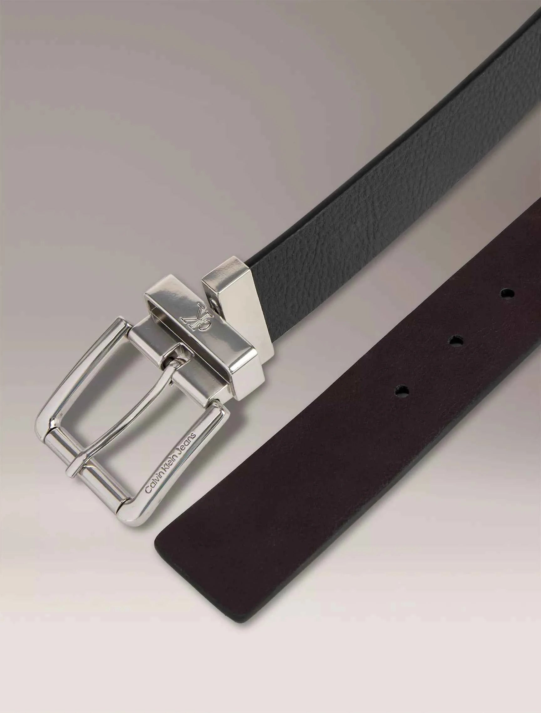 Calvin Klein - Pebbled Leather Reversible Belt