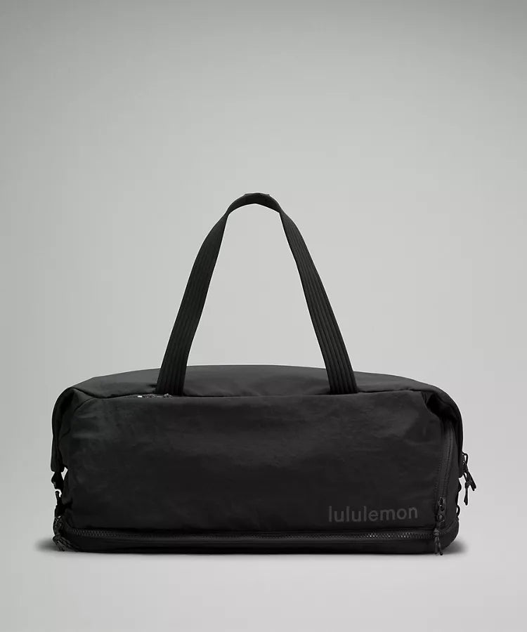 Lululemon - 3-in-1 Gym Duffle Bag 30L