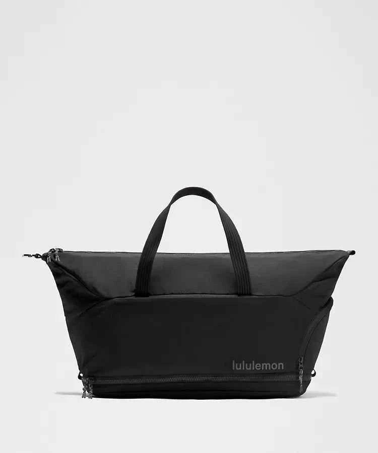 Lululemon - 3-in-1 Gym Duffle Bag 30L