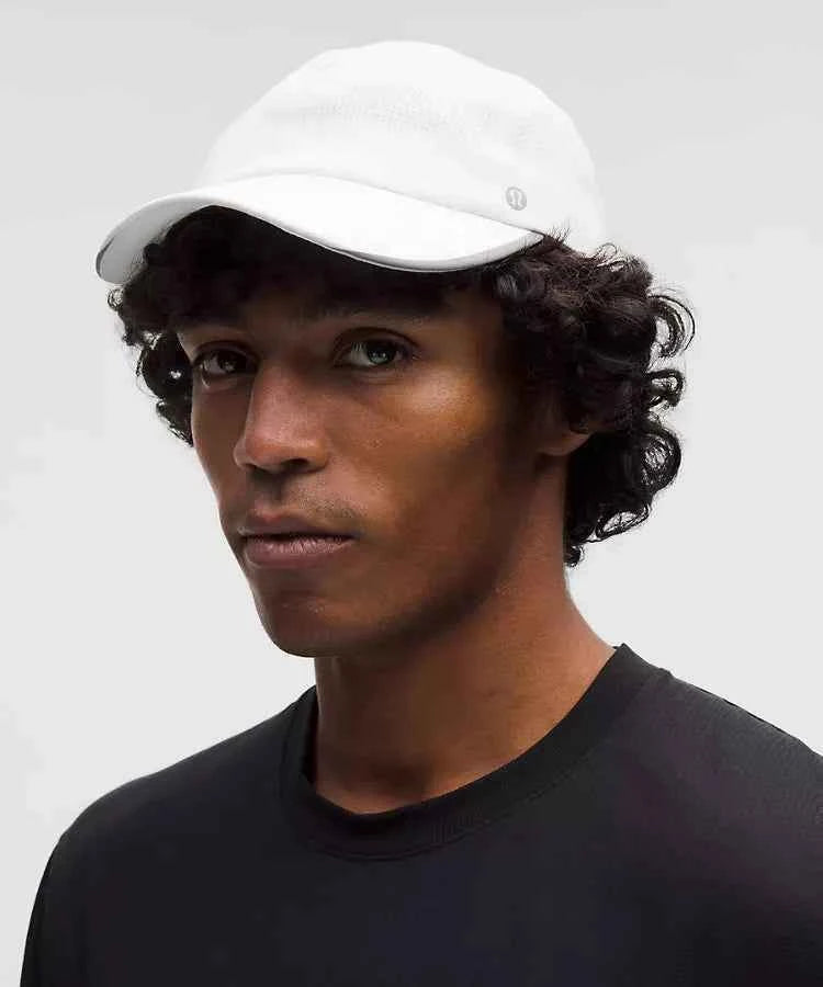Lululemon - Fast and Free Running Hat WovenAir