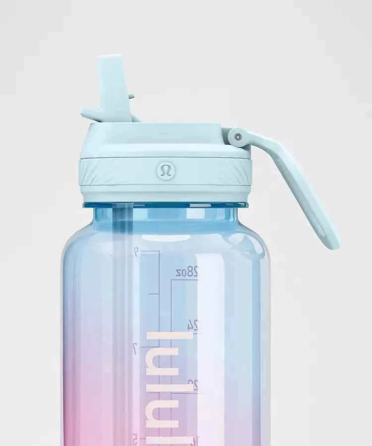 Lululemon - Back to Life Clear Bottle 32oz Straw Lid