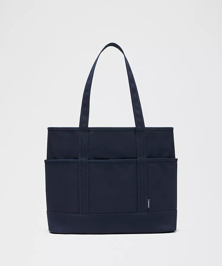 Lululemon - Daily Multi-Pocket Zip-Top Tote Bag 18L