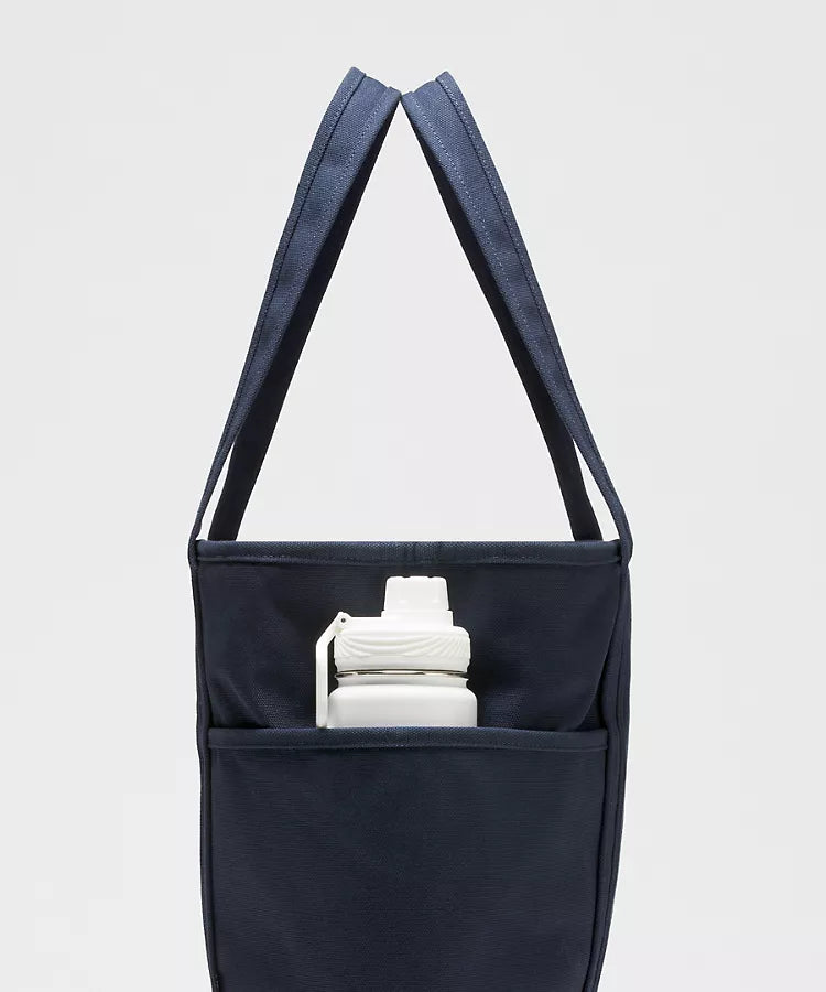 Lululemon - Daily Multi-Pocket Zip-Top Tote Bag 18L