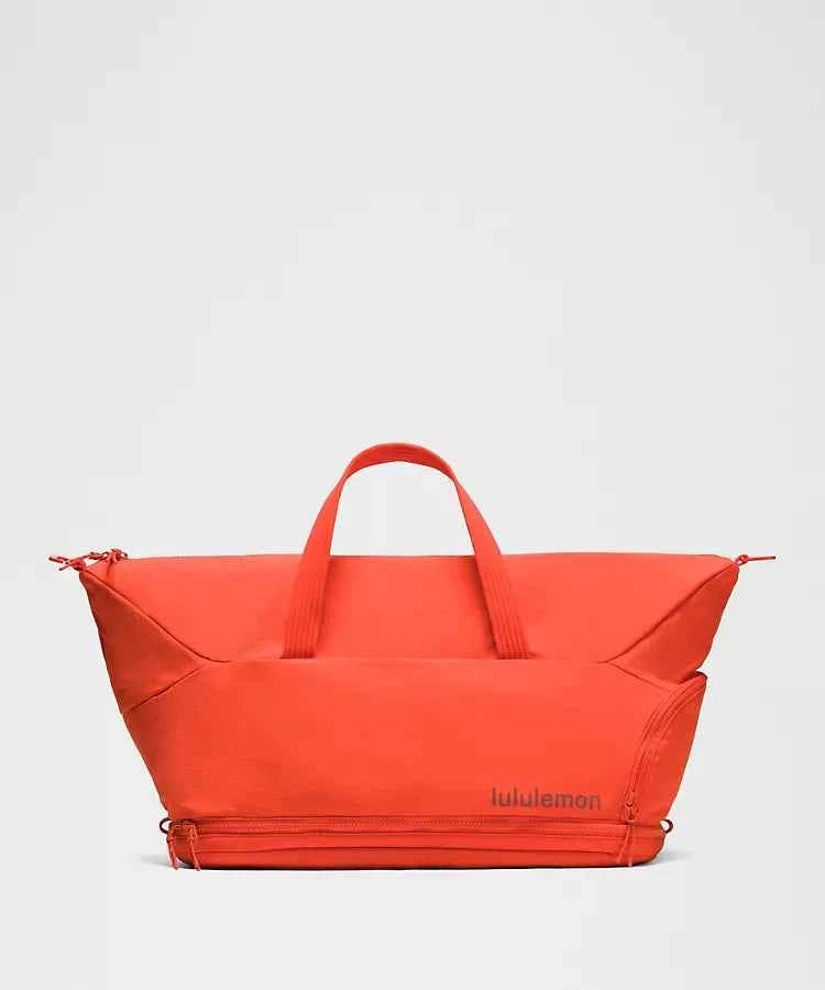 Lululemon - 3-in-1 Gym Duffle Bag 30L
