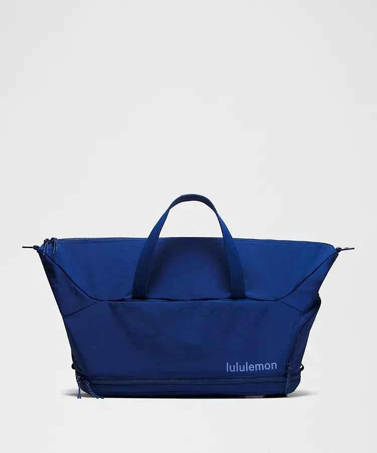 Lululemon - 3-in-1 Gym Duffle Bag 30L