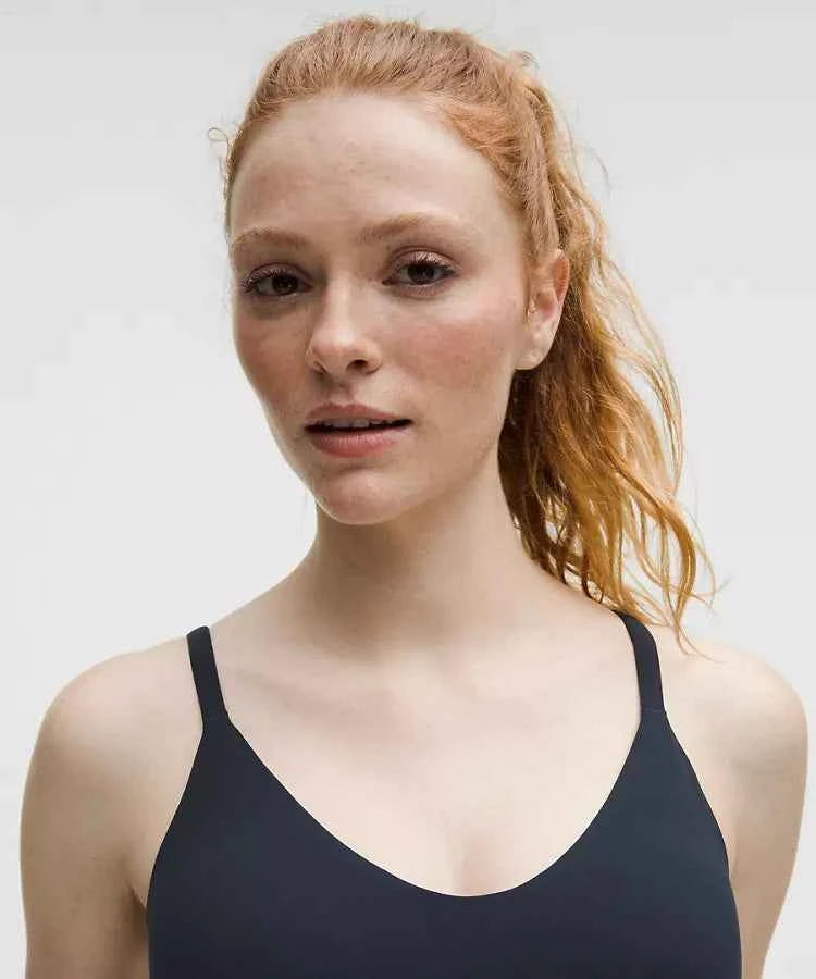 Lululemon -  Focuser Scoop-Neck Bra Nulu Light Support, C/D Cup