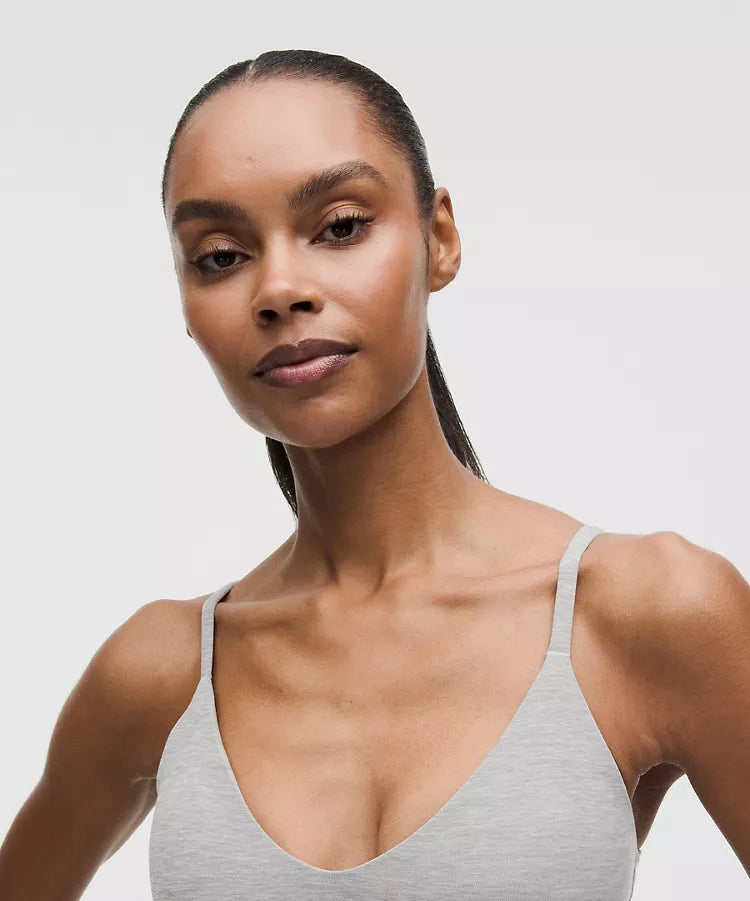 Lululemon -  Focuser Scoop-Neck Bra Nulu Light Support, A/B Cup