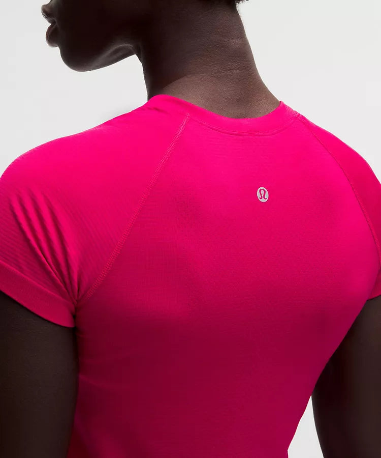 Lululemon - Swiftly Tech Short-Sleeve Shirt 2.0 Waist Length