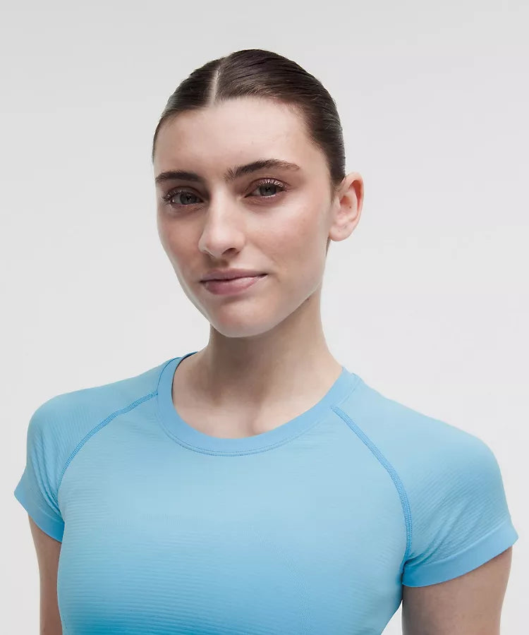 Lululemon - Swiftly Tech Short-Sleeve Shirt 2.0 Waist Length