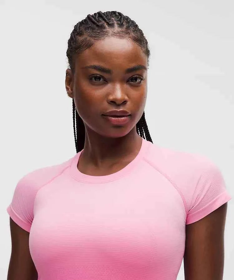 Lululemon - Swiftly Tech Short-Sleeve Shirt 2.0 Waist Length