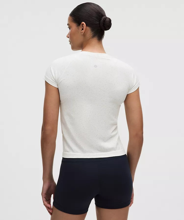 Lululemon - Swiftly Tech Short-Sleeve Shirt 2.0 Waist Length