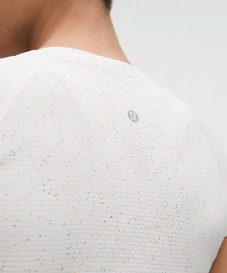 Lululemon - Swiftly Tech Short-Sleeve Shirt 2.0 Waist Length