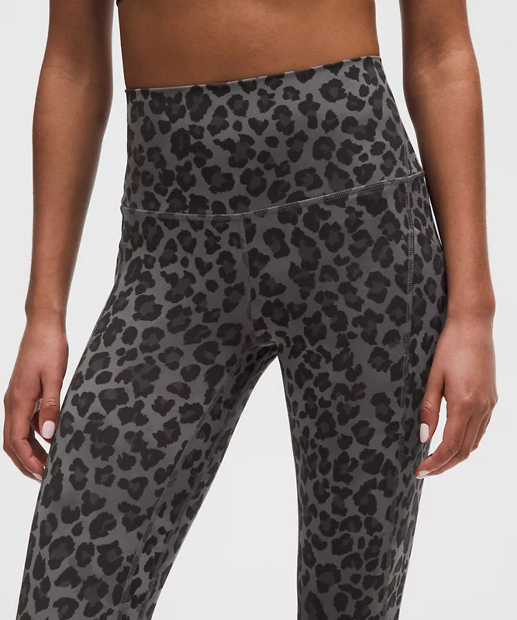Lululemon - Align High Rise Pant with Pockets 25,28