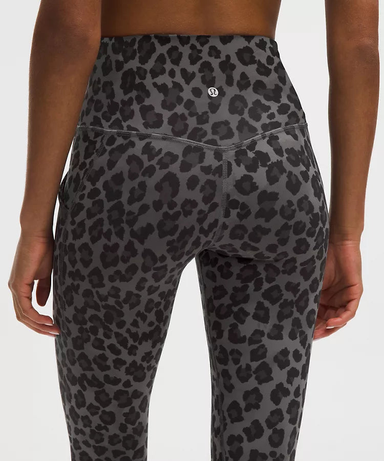 Lululemon - Align High Rise Pant with Pockets 25,28