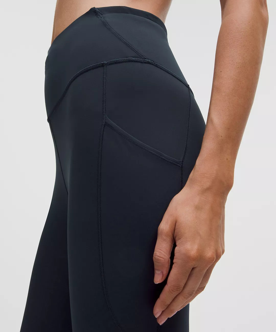 Lululemon - Fast and Free High Rise Tight 25