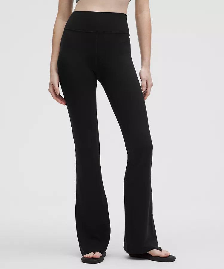 Lululemon - Groove Nulu High-Rise Flared Pant Short