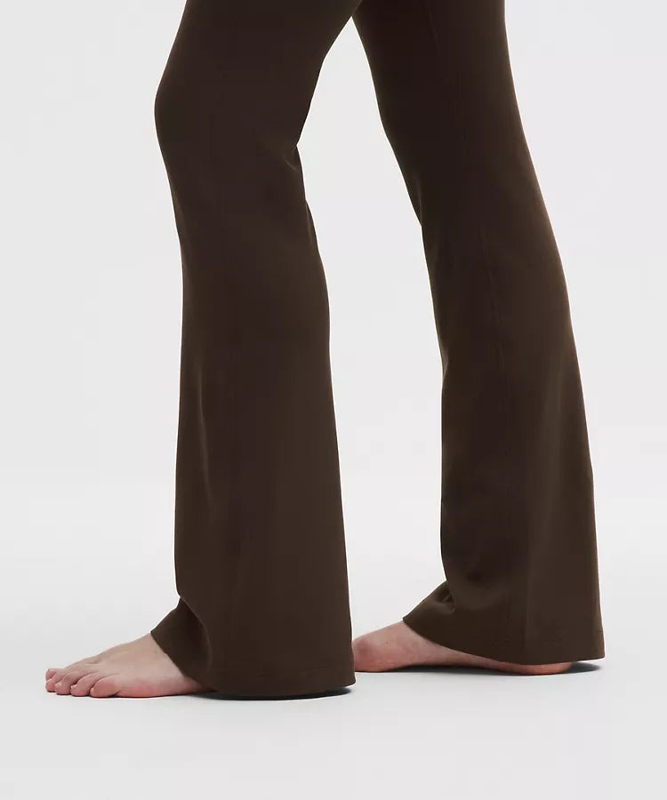 Lululemon - Groove Nulu High-Rise Flared Pant Short