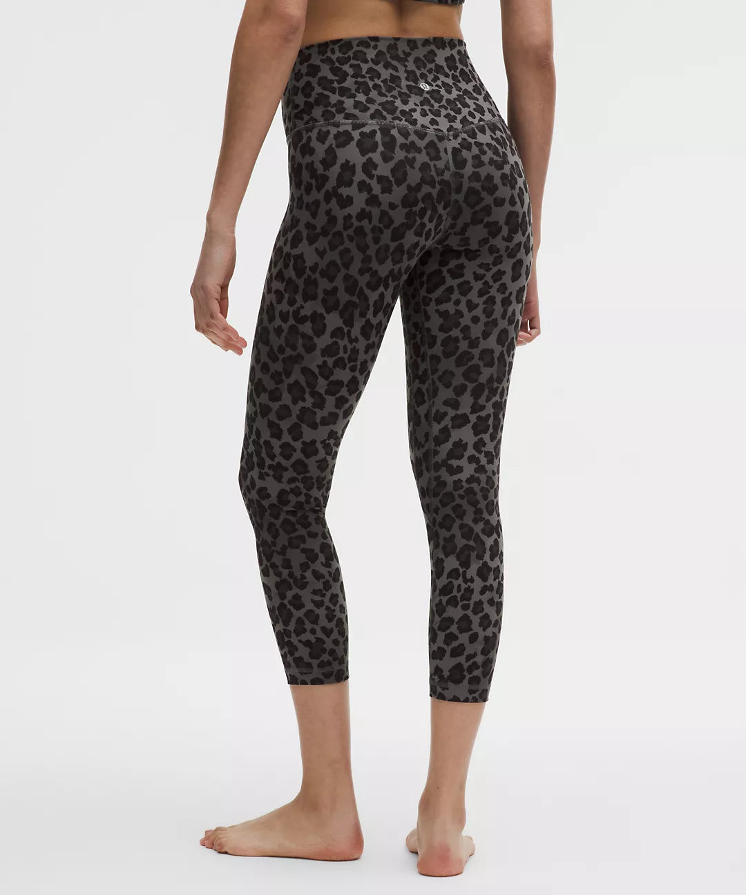 Lululemon - Align High Rise Crop 17,23