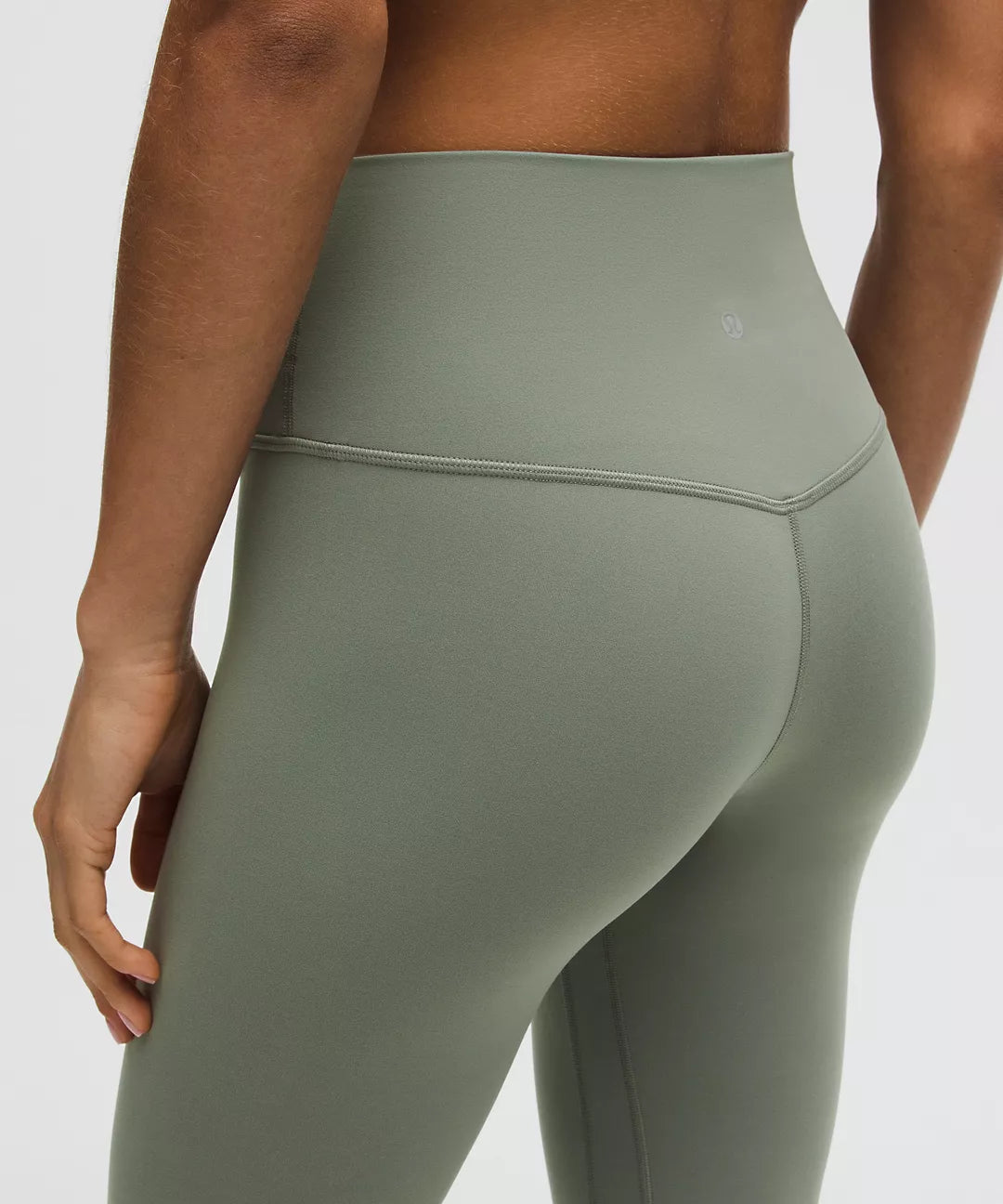 Lululemon - Align High Rise Crop 17,23