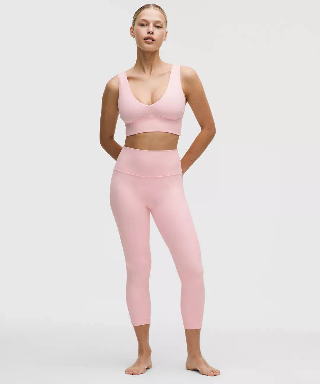 Lululemon - Align High Rise Crop 17,23