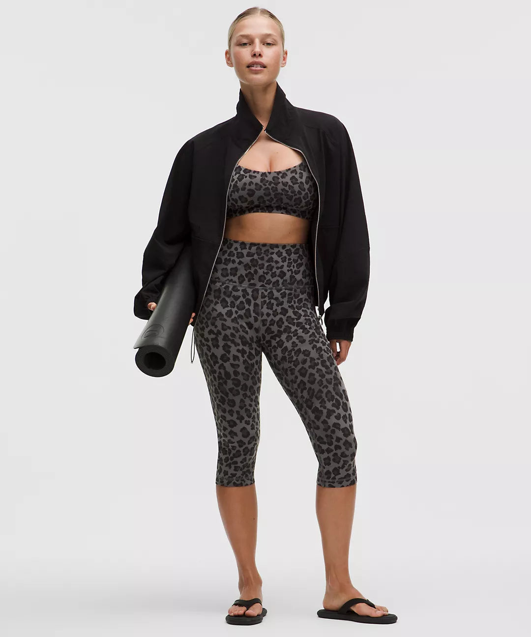 Lululemon - Align High Rise Crop 17,21,23
