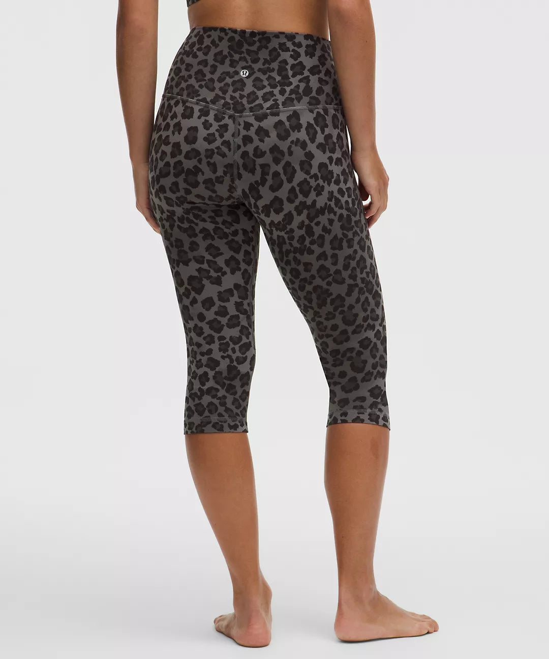 Lululemon - Align High Rise Crop 17,21,23