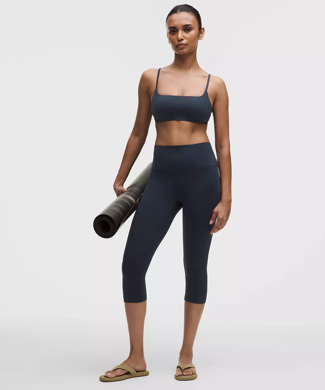 Lululemon - Align High Rise Crop 17,21,23