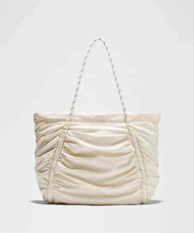 Lululemon - Ruched Tote Bag 24L
