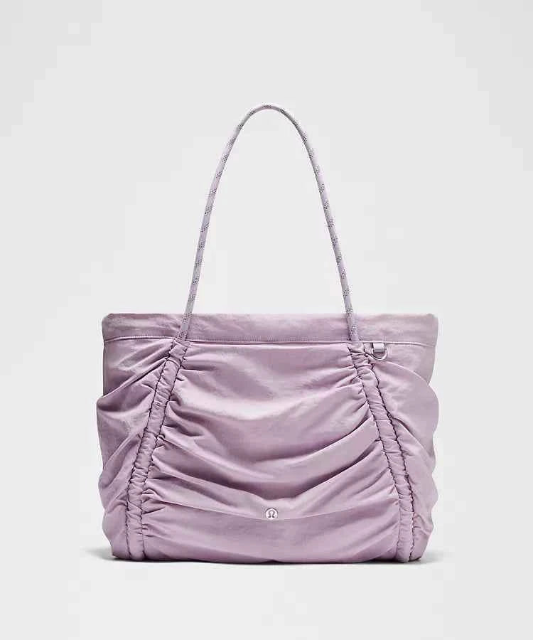 Lululemon - Ruched Tote Bag 24L