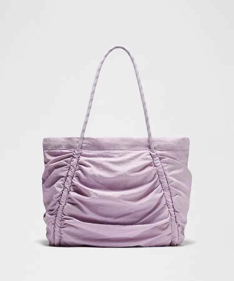 Lululemon - Ruched Tote Bag 24L